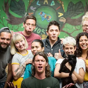 https://arcadia-hostel.colombiamedellinhotels.com